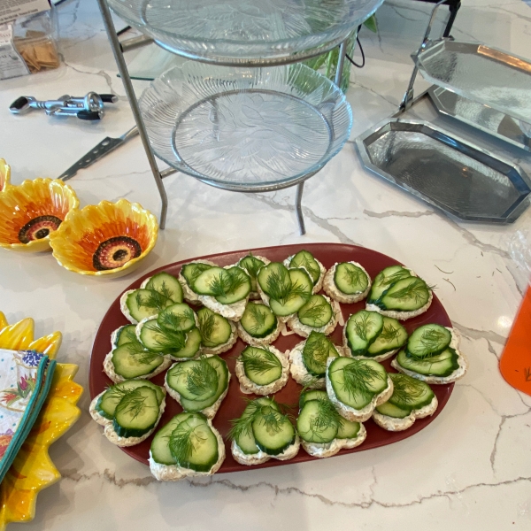 Easy Cucumber Party Sandwiches