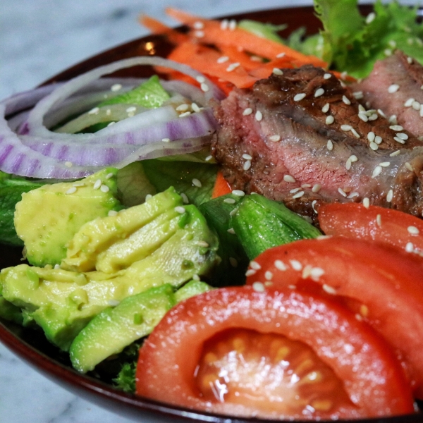 Grilled Steak Salad with Asian Dressing