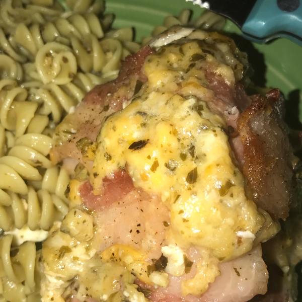 Bacon-Wrapped Chicken Pesto