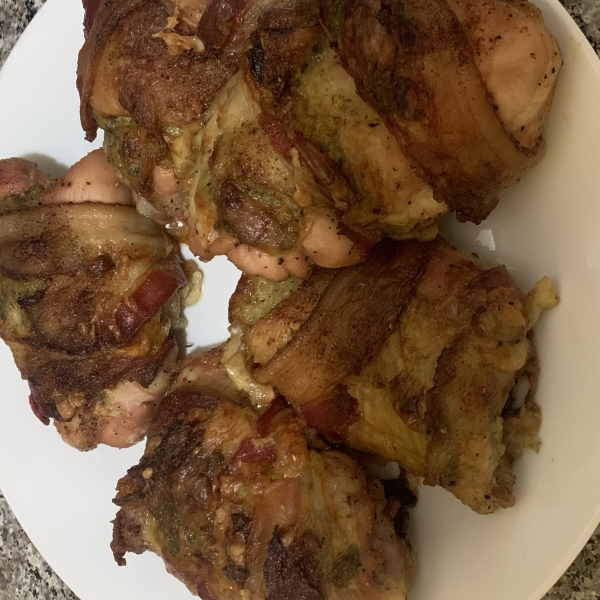 Bacon-Wrapped Chicken Pesto