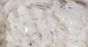 Easy Tzatziki Sauce