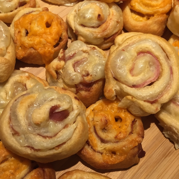 Prosciutto and Parmesan Pinwheels