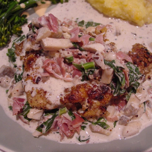 Hazelnut Chicken in Prosciutto-Cream Sauce