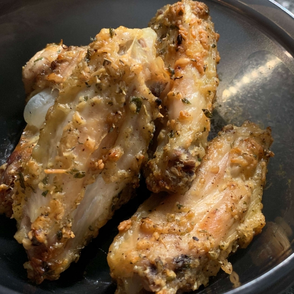 Awesome Crispy Baked Chicken Wings