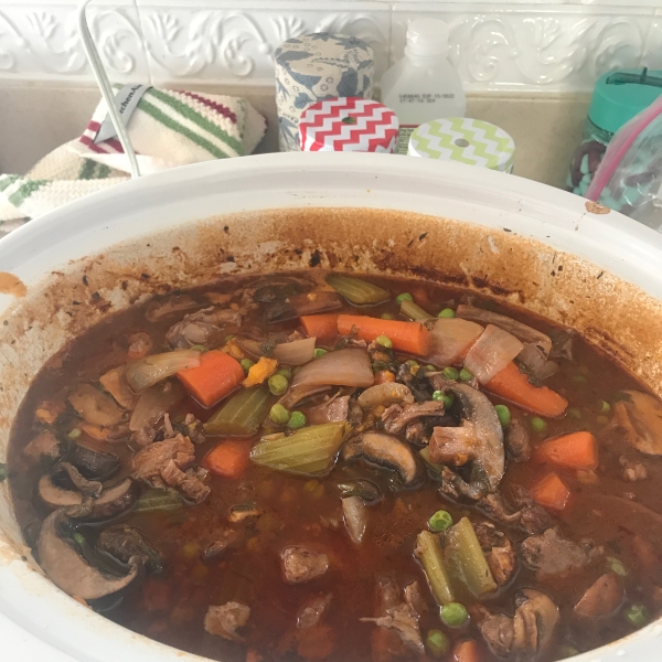 Slow Cooker Oxtail Stew