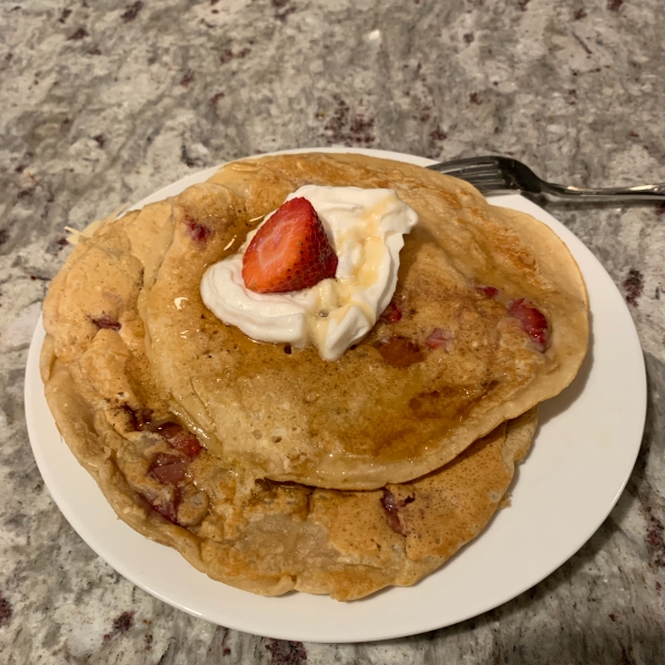 Strawberry Vanilla Pancakes