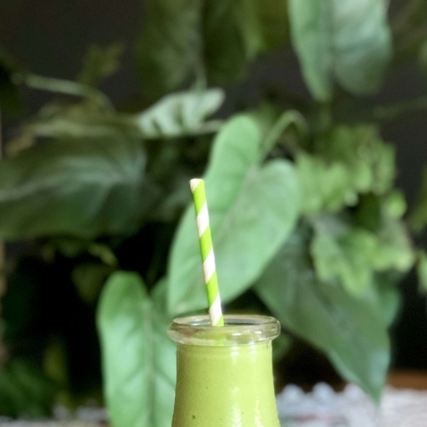 Keto Avocado-Spinach Smoothie