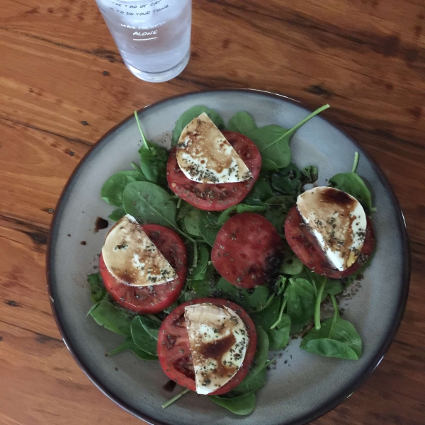 Spinach Caprese Salad