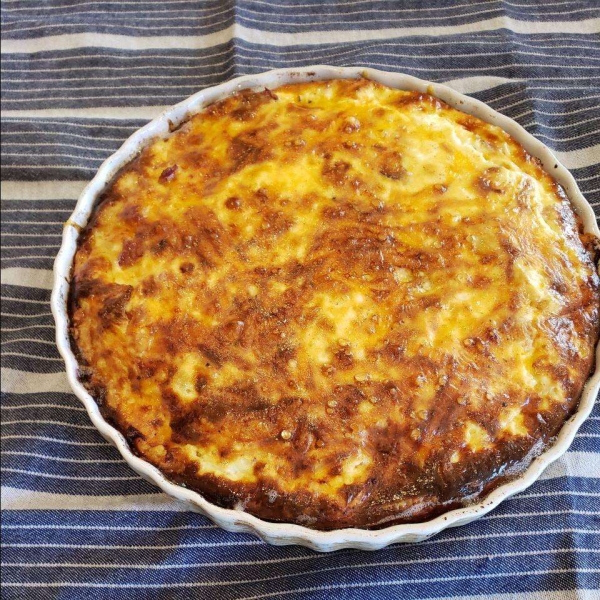 Apple, Cheddar, and Bacon Quiche
