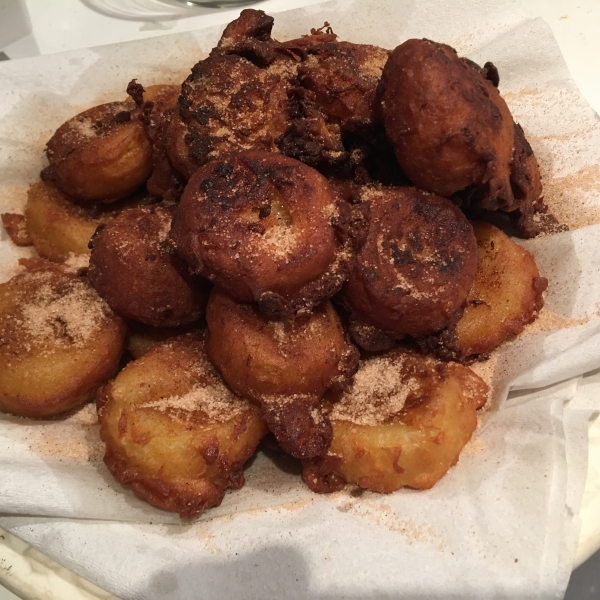 Pisang Goreng (Indonesian Banana Fritters)