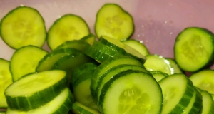 Easy Tangy Cucumber Salad