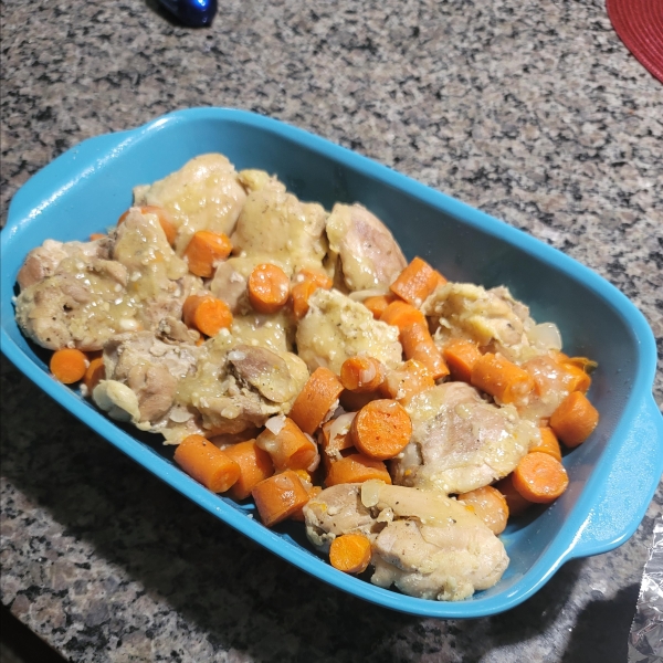 Easy One-Skillet Chicken Thighs with Carrots