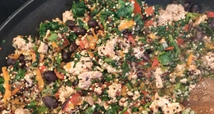 Carrot, Tomato, and Spinach Quinoa Pilaf with Ground Turkey