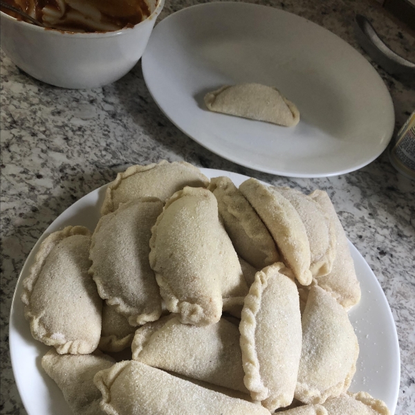 Empanadas de Pina (Pineapple Pastry Cookies)