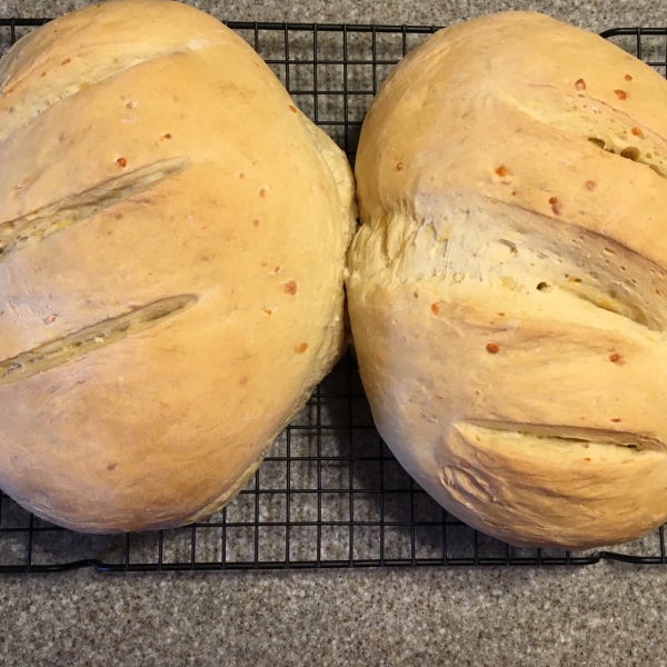 Habanero, Rosemary, and Cheddar Bread