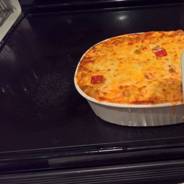 Homemade Spicy Mac and Cheese with Tomatoes