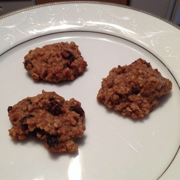 Spelt Oatmeal Raisin Cookies