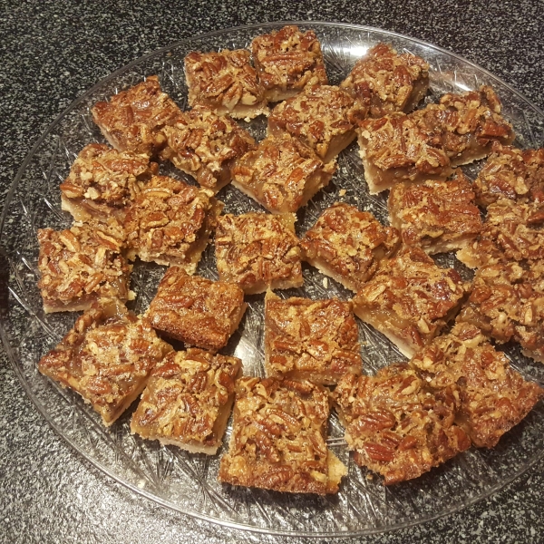 Quick Pecan Pie Bars