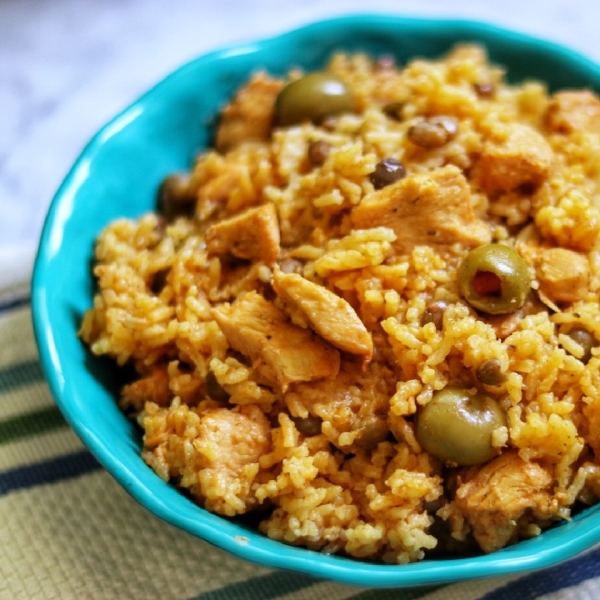 Instant Pot® Puerto Rican Arroz con Pollo