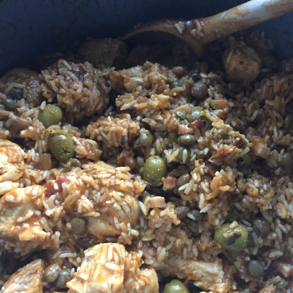 Instant Pot® Puerto Rican Arroz con Pollo