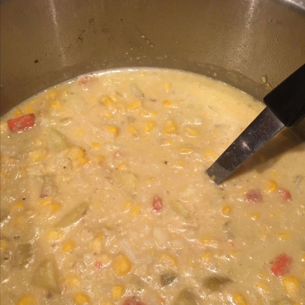 Creamiest Vegan Corn Chowder