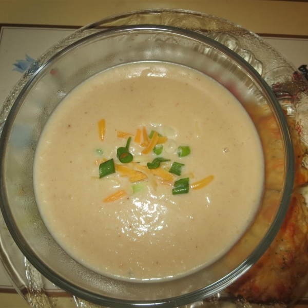 Simple Cauliflower Soup