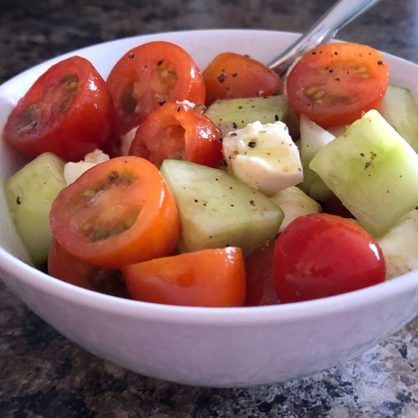 Summertime Tomato Salad