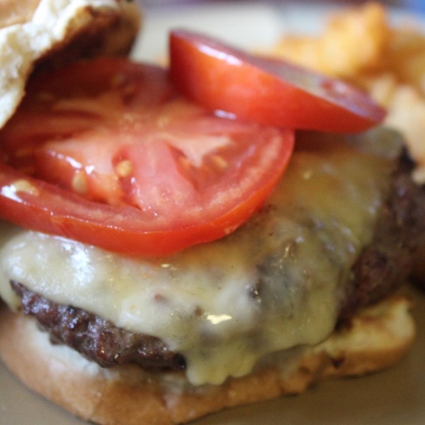 Easy Bacon, Onion and Cheese Stuffed Burgers