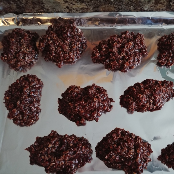 Peanut-Free Chocolate Macaroons