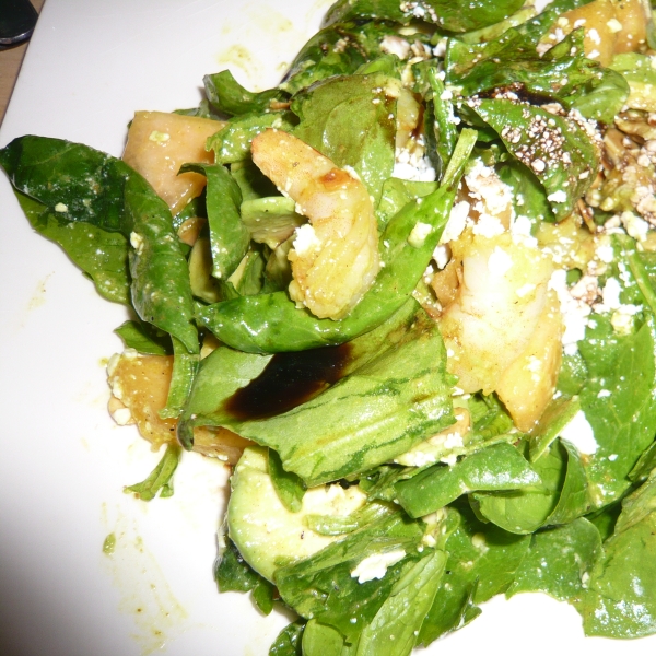 Turmeric Pepper Shrimp Spinach Salad