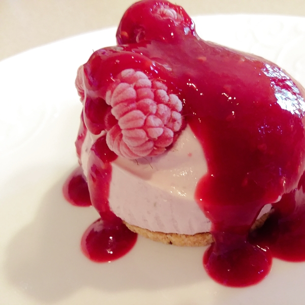 Raspberry Cup Cakes
