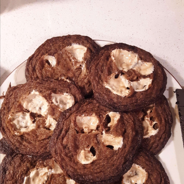 S'mores Cookies with Graham Crackers