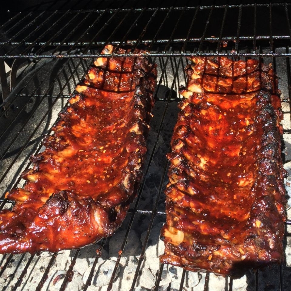 Sunday Afternoon Slow-Cooked Spare Ribs