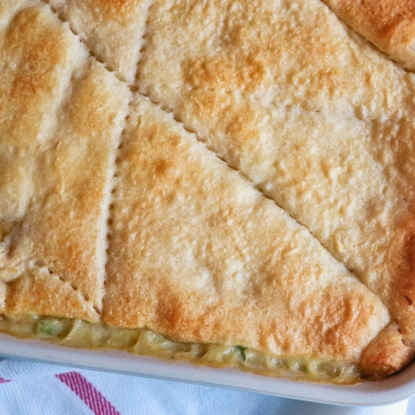 Chicken Pot Pie with Crescent Rolls