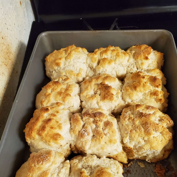 Easy 7-Up Biscuits