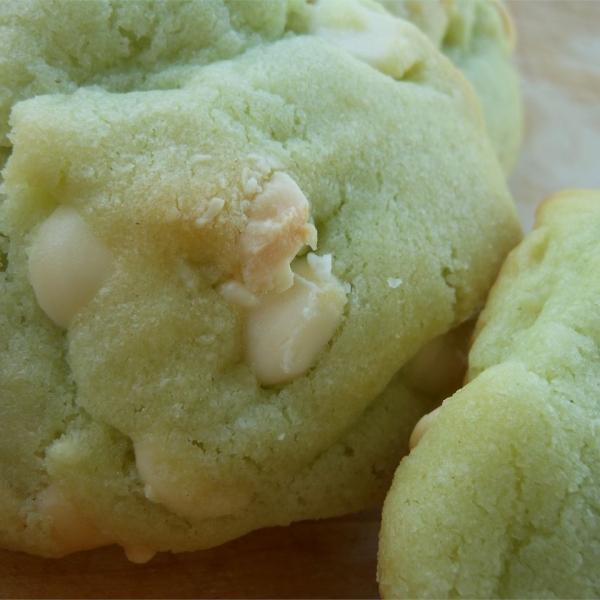 Pistachio White Chocolate Chip Cookies