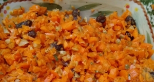 Easy Carrot Salad (Indian-Style)