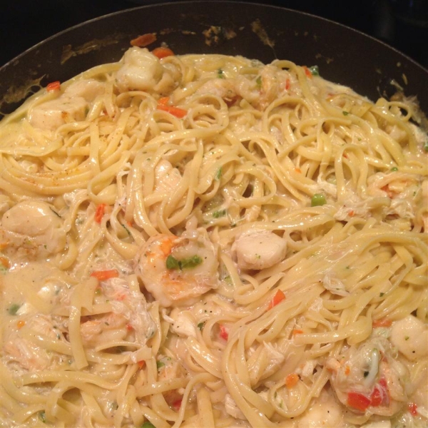 Seafood Linguine