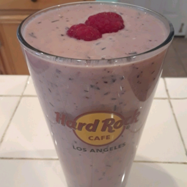 Red, White, and Blue Fruit Smoothie