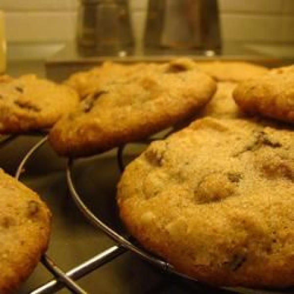 Delicious Whole Wheat Fruitcake Cookies