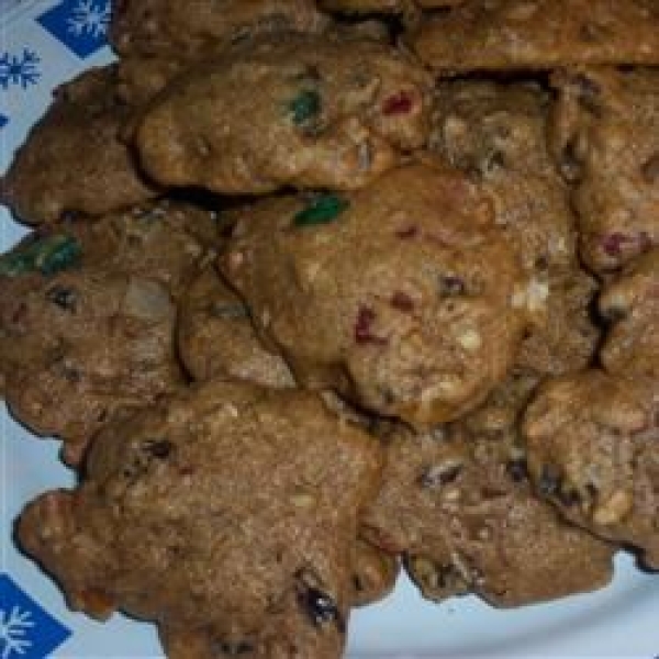 Delicious Whole Wheat Fruitcake Cookies