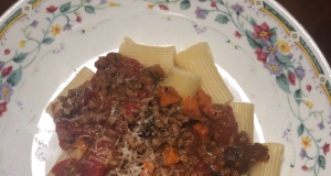 Hunt's® Beef and Mushroom Bolognese