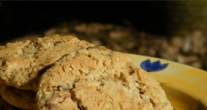 Granola-Raisin Cookies