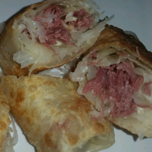 Egg Roll Reuben Wraps