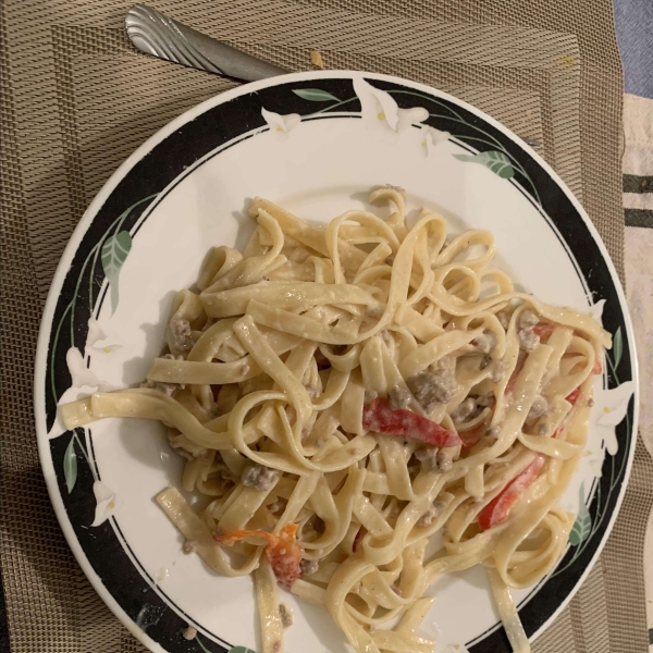 Fettuccine with Sweet Pepper-Cayenne Sauce