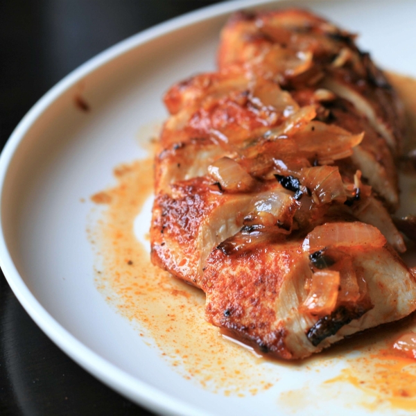 Broiled Paprika and Lemon-Pepper Chicken Breasts