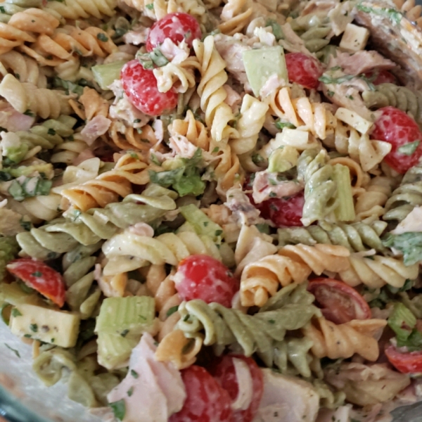 Chicken Club Pasta Salad