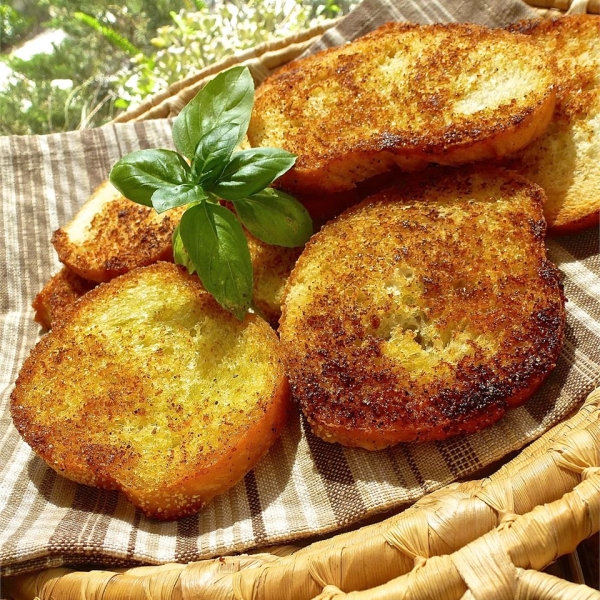 Garlic Crouton Slices