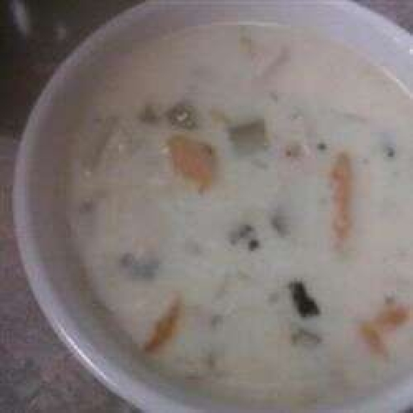 Creamy Chicken, Leek, and Wild Rice Soup