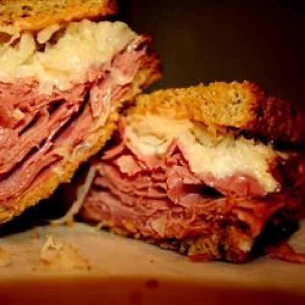 Best Reuben Sandwich